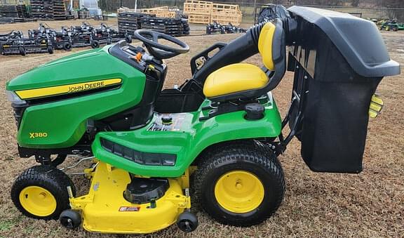 Image of John Deere X380 equipment image 2