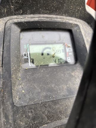 Image of John Deere X384 equipment image 4