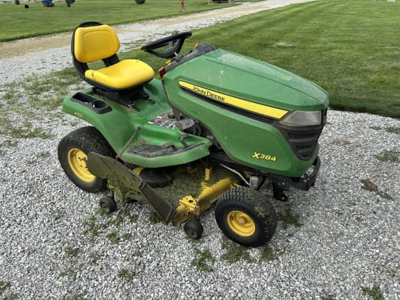 Image of John Deere X384 equipment image 1