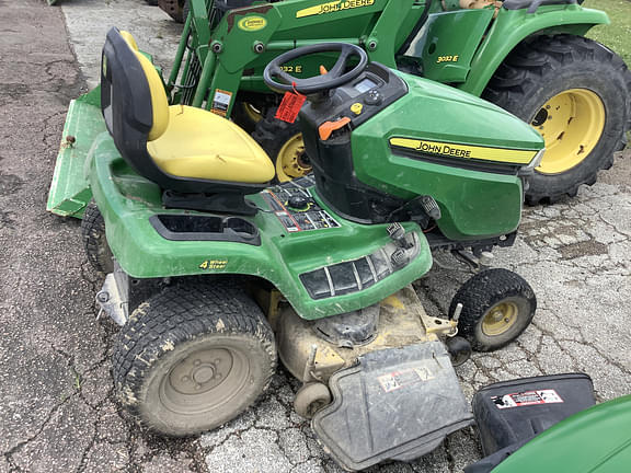 Image of John Deere X384 Primary image