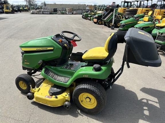 Main image John Deere X384