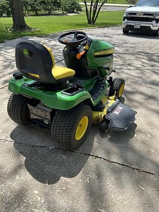 Image of John Deere X390 equipment image 4