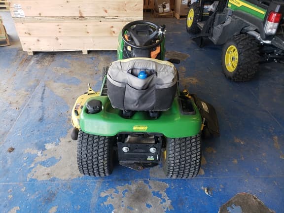 Image of John Deere X390 equipment image 3