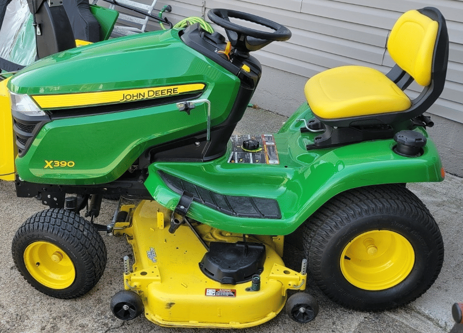 Main image John Deere X390