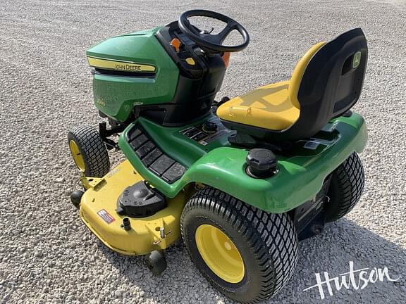 Image of John Deere X390 equipment image 4