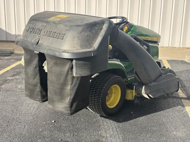 Image of John Deere X390 equipment image 4