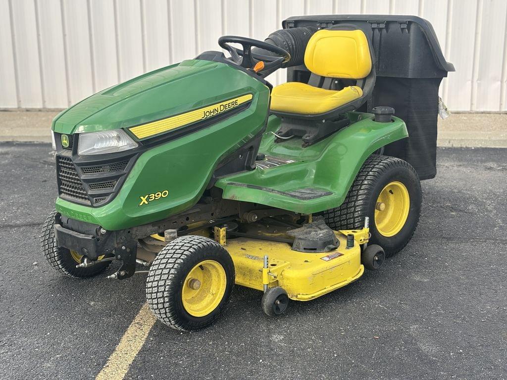 Image of John Deere X390 Primary image