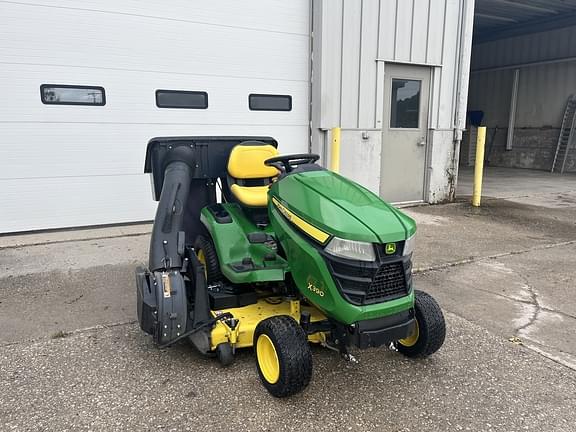 Image of John Deere X390 Primary image