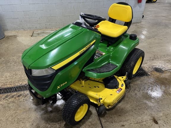 Image of John Deere X394 Primary image