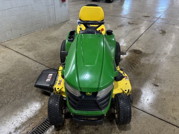 Image of John Deere X394 equipment image 1