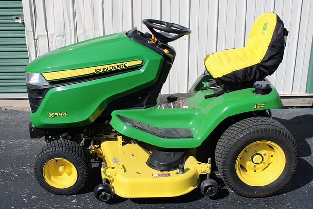 Image of John Deere X394 equipment image 1