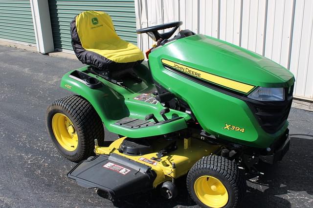 Image of John Deere X394 equipment image 4