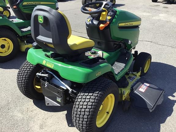 Image of John Deere X394 equipment image 4