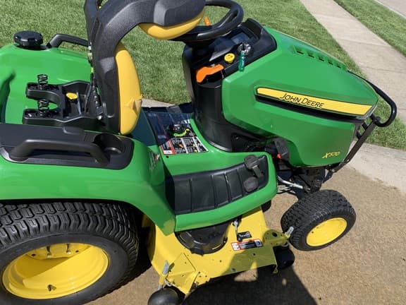 Image of John Deere X570 equipment image 2