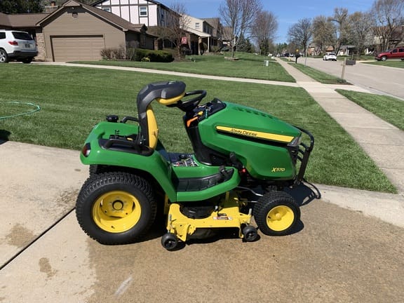 2017 John Deere X570 Equipment Image0