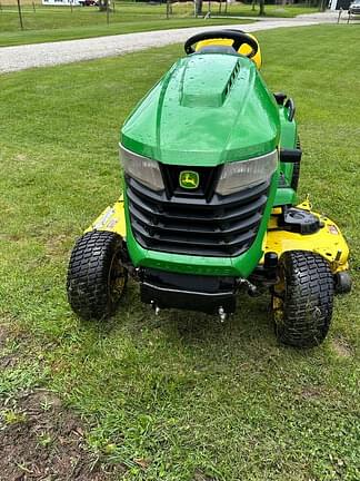 Image of John Deere X570 equipment image 3