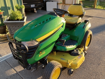 Main image John Deere X570
