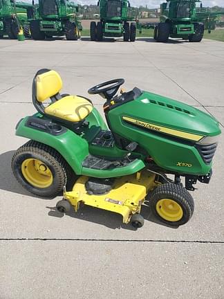 Image of John Deere X570 equipment image 2