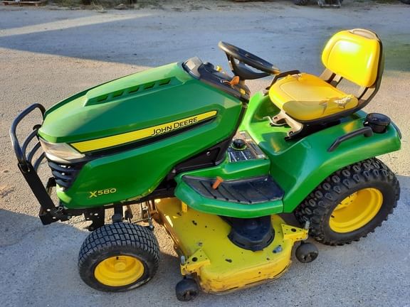 Main image John Deere X580