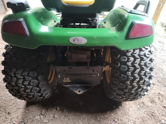 Image of John Deere X580 equipment image 4