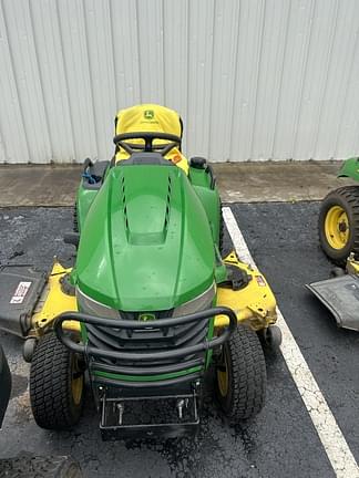 Image of John Deere X580 equipment image 4