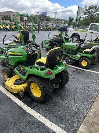 Image of John Deere X580 equipment image 1
