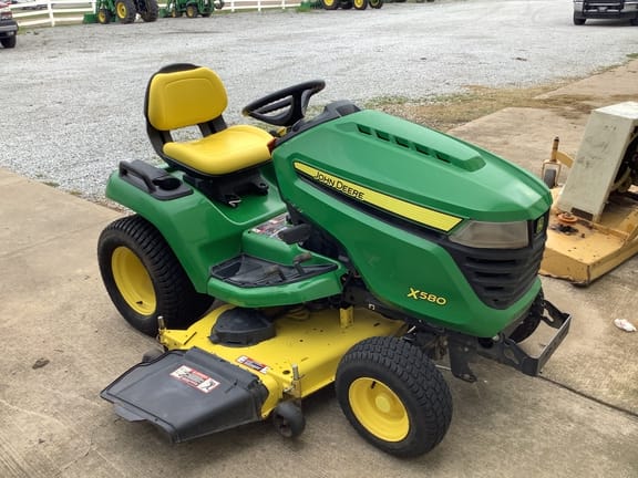 2017 John Deere X580 Equipment Image0