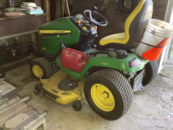 2017 John Deere X584 Equipment Image0