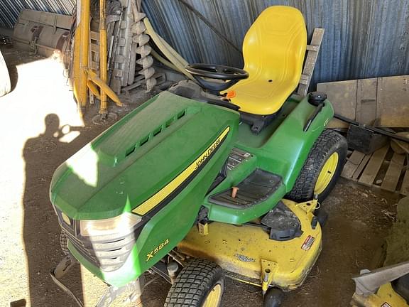 Image of John Deere X584 equipment image 2