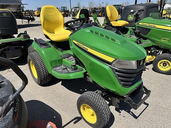 Image of John Deere X584 equipment image 1