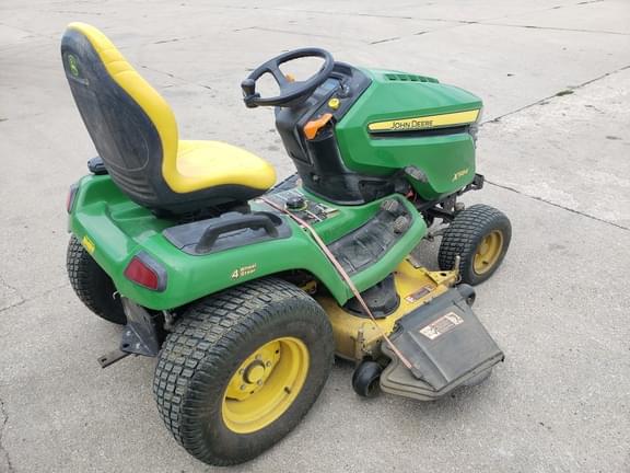 Image of John Deere X584 equipment image 4