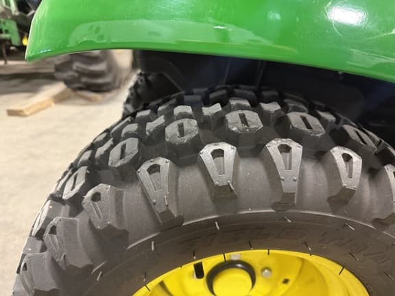 Image of John Deere X590 equipment image 4