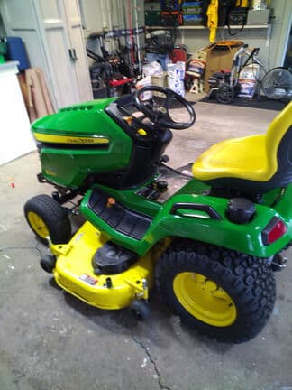 Image of John Deere X590 Primary image