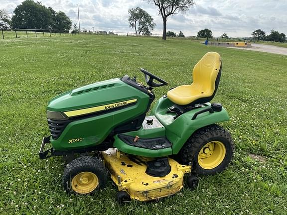 Image of John Deere X590 equipment image 2