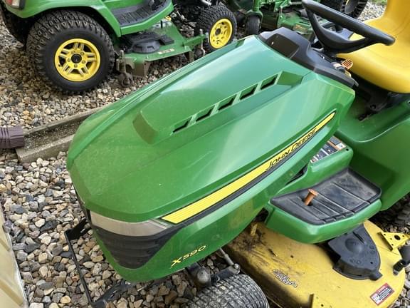 Image of John Deere X590 equipment image 4