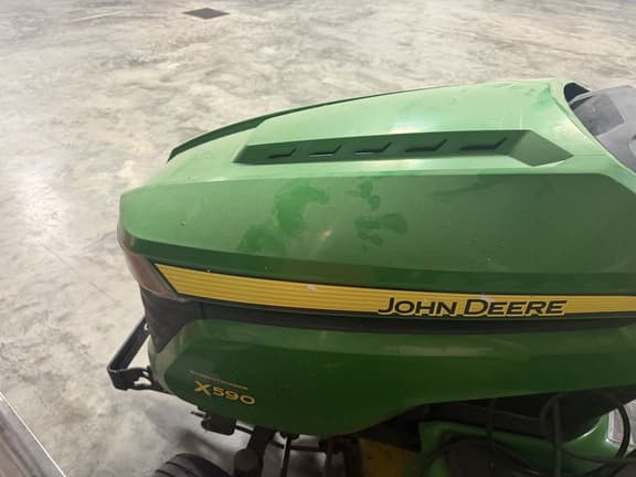 Image of John Deere X590 equipment image 1