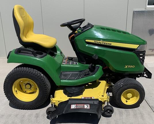 Image of John Deere X590 equipment image 1