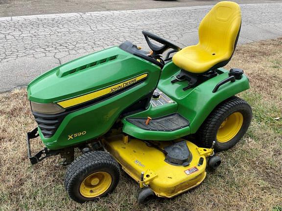 Image of John Deere X590 equipment image 1