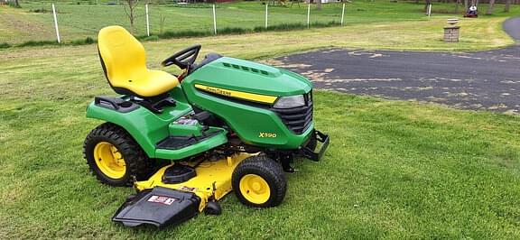 Image of John Deere X590 Primary image