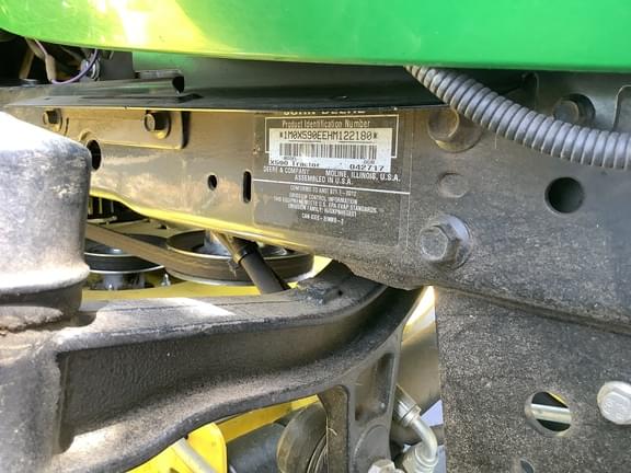 Image of John Deere X590 equipment image 1