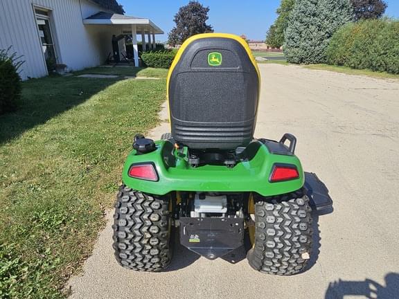 Image of John Deere X590 equipment image 4