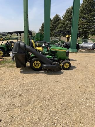 Image of John Deere X730 equipment image 1