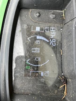 Image of John Deere X730 equipment image 3