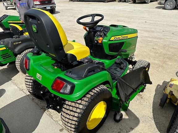 Image of John Deere X730 equipment image 4