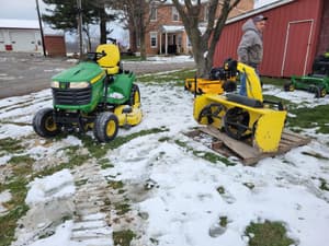 2017 John Deere X730 Image