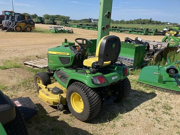Image of John Deere X730 equipment image 2