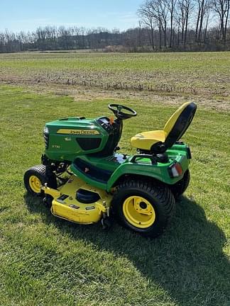 Image of John Deere X730 equipment image 1