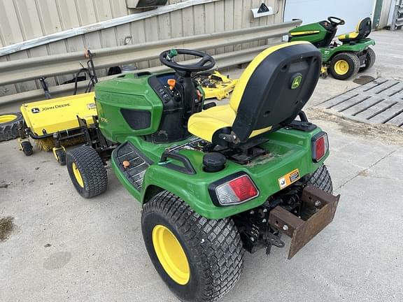 Image of John Deere X730 equipment image 2