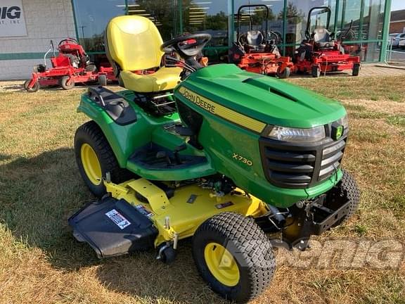 Image of John Deere X730 equipment image 1