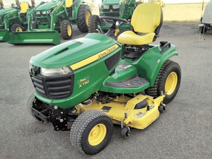 2017 John Deere X730 Image